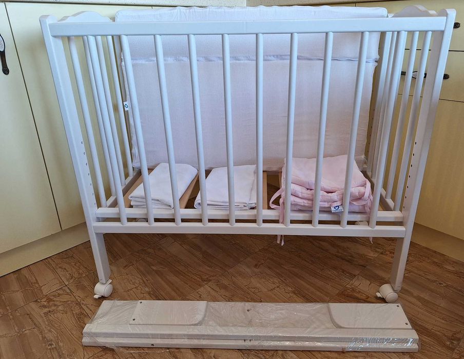 Бебешко легло 2 в 1 next to me