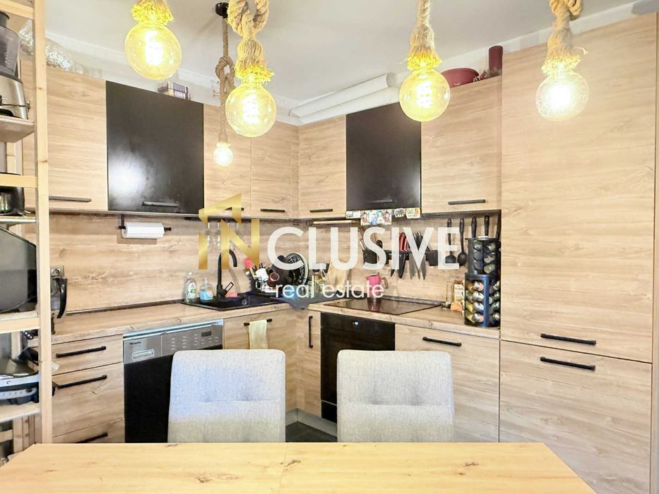 Продава се Тристаен апартамент в София, Надежда 4 - 129 кв.м за 1123 €/кв.м - Снимка #6