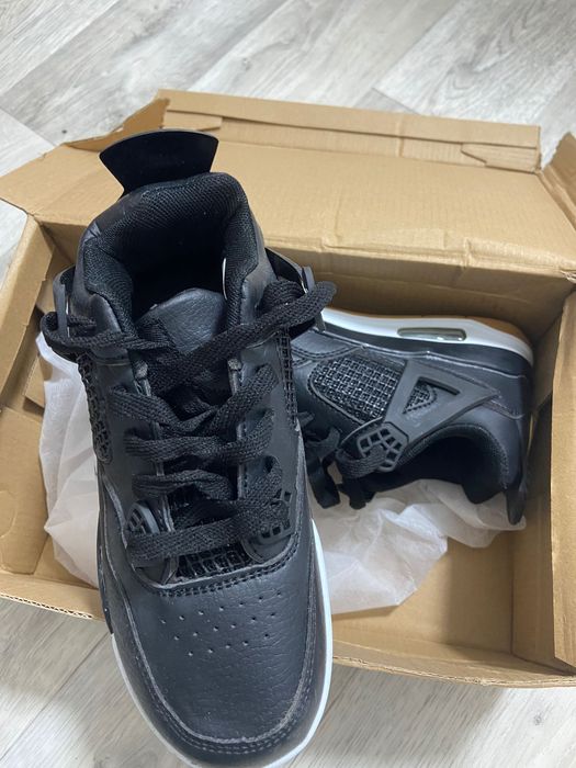 Детские кроссовки для мальчика