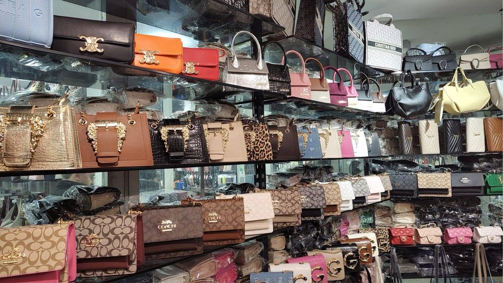 Vand en/Gros sau la bucata