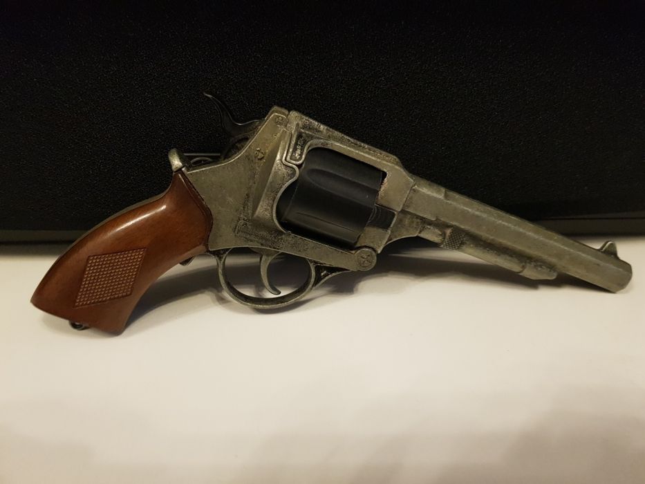 Pistol revolver jucarie cu capse