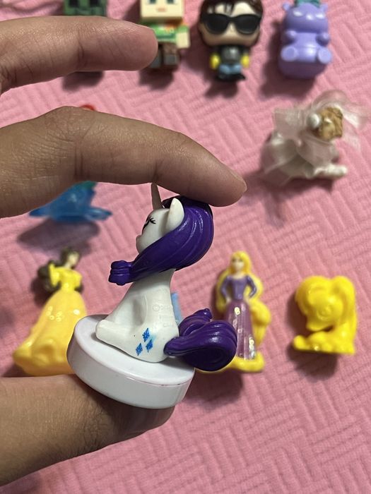 Игрушки из киндер сюрприза