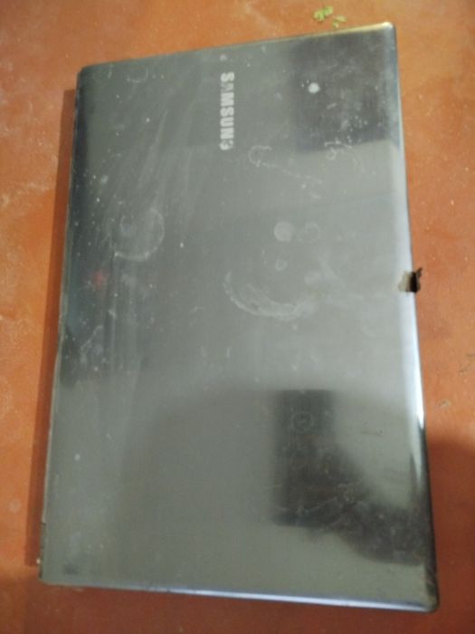 Bekorchilar telefon qilmasin anniq oladiganlar tel qilsin