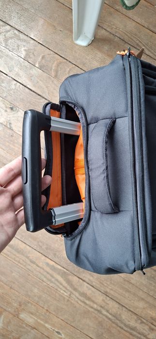 Чисто нов куфар/пътна чанта Tucano