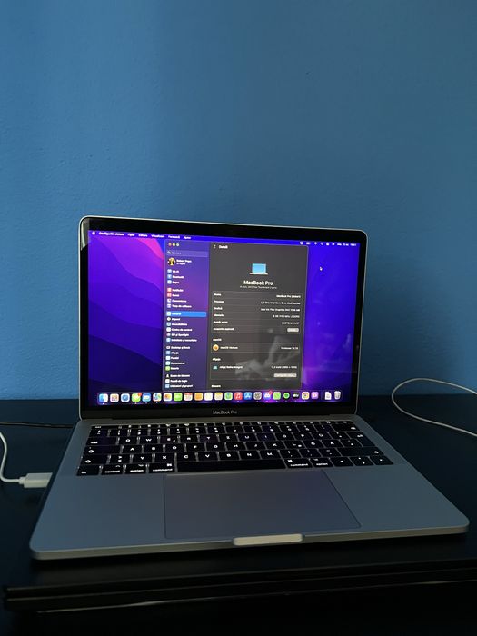 Leptop Mackbook Pro 2017 I5 ssd