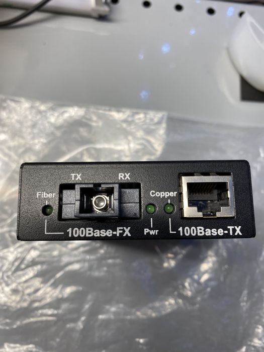 Transition networks media converter