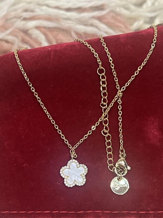 Колие от неръждаваема стомана