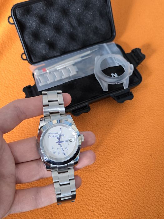 Seiko Mod “Who Cares I’m Already Late” + cutie cadou !