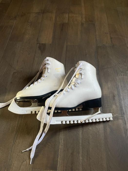 Коньки 33 рр на девочку