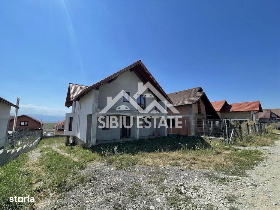 Casa Individuala in Sura Mare 5 camere,