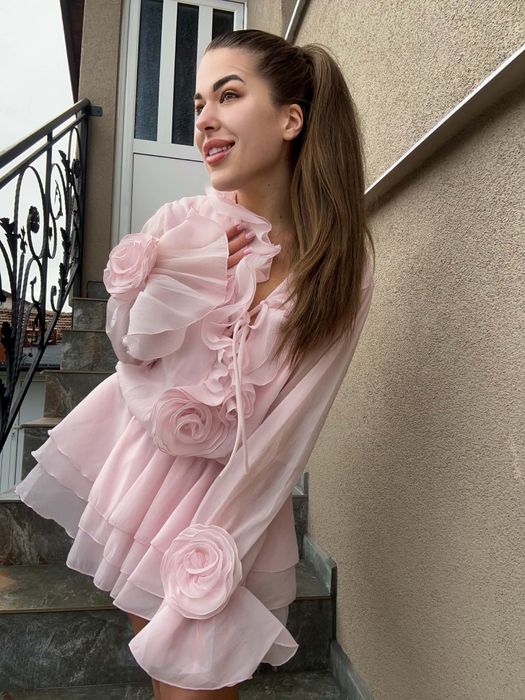 Красива рокля на ТОП цена