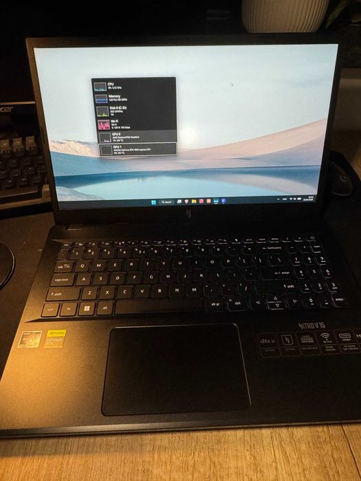 Laptop ACER NITRO V 15 165 HZ ca nou ,Ryzen 5 7535HS ,16gb Ram DDR5, 512 SSD M2, Rtx 4050 GARANTIE VALABILA LA ALTEX.
