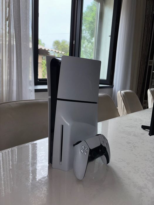 продам PS5 Slim б/у