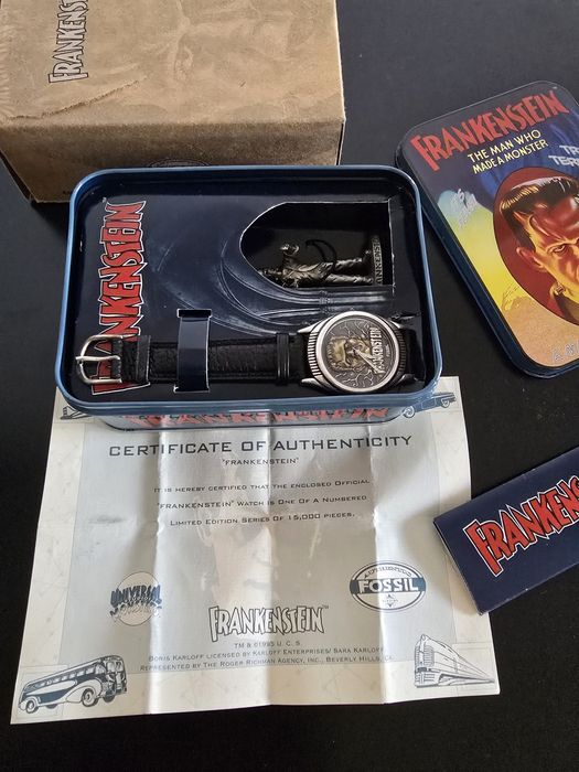 Colectie completa Fossil Universal Monsters watches