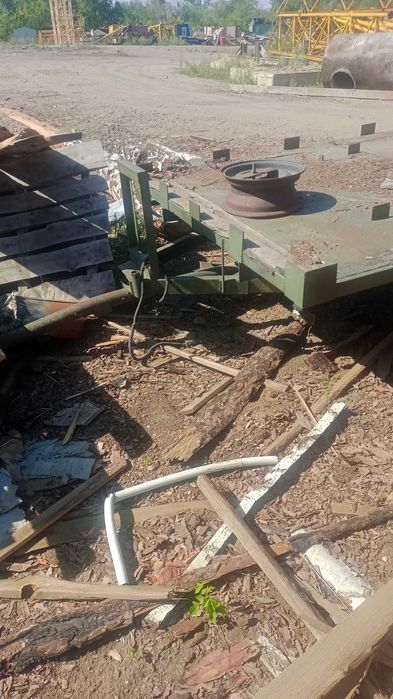 Прицеп 4/2м продам