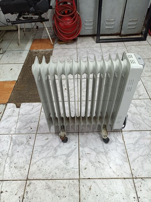 Calorifer cu 12 elemente funcționează