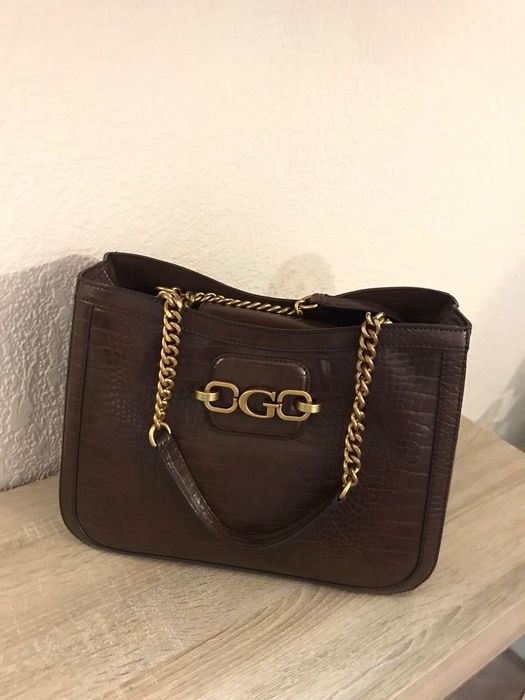 Дамска чанта Guess