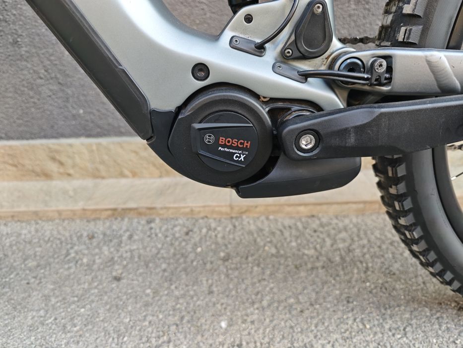 Карбонов Електрически Велосипед 29 Cube  750Wh Bosch CX Smart System