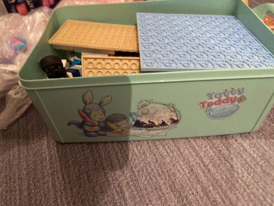 Конструктор + бокс для конструктора