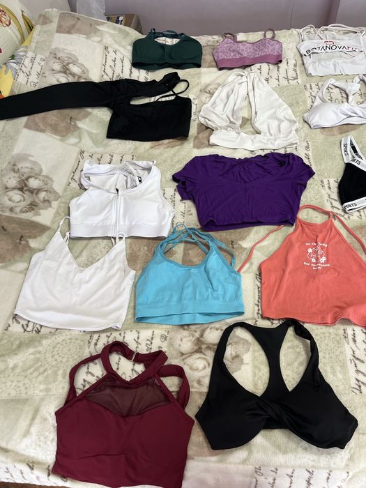 Бюстиета / потници / тениски