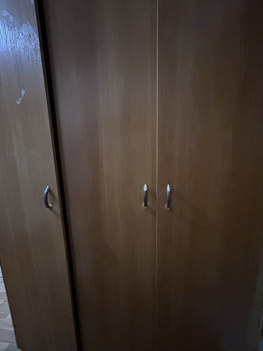 Шифоньер большой