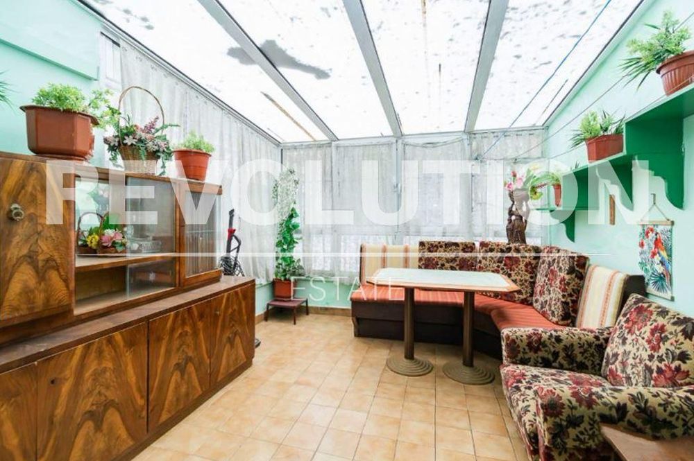 Дава се под наем Тристаен апартамент в Варна, Спортна зала - 90 кв.м за 600 € - Снимка #11