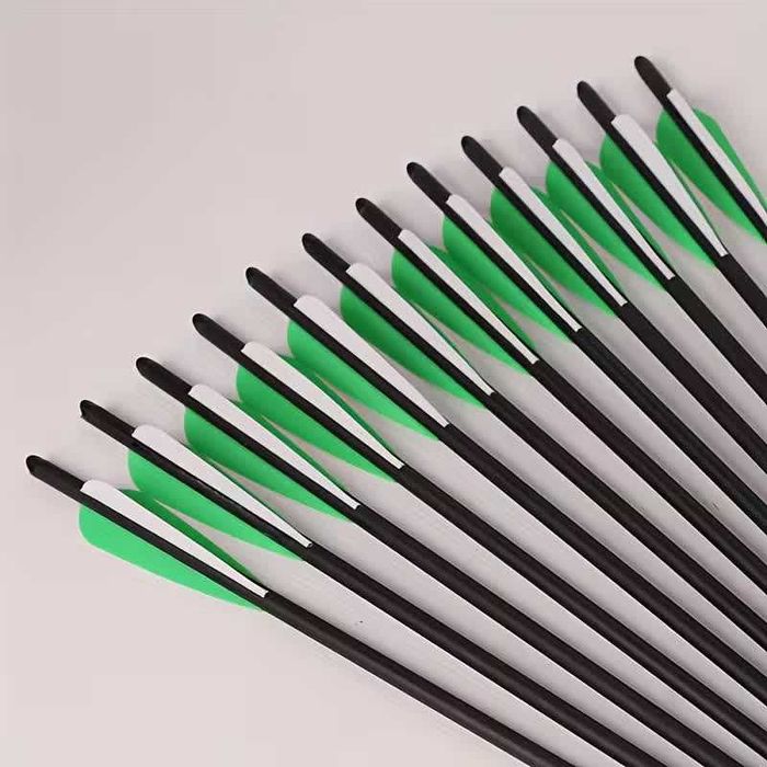 Sageti arbaleta din carbon,de 20 si 22 inch(51 si 56 cm),cu varf