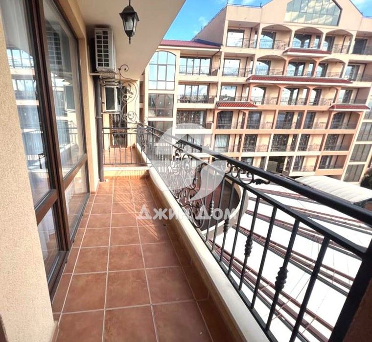 Продава се Двустаен апартамент в к.к. Слънчев бряг - 72 кв.м за 1139 €/кв.м - Снимка #4