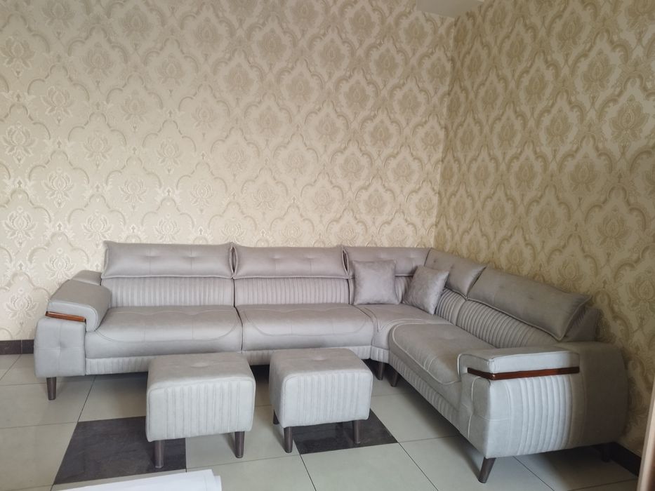 Мягкий мебели в продаже