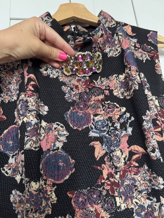 Официална къса рокля