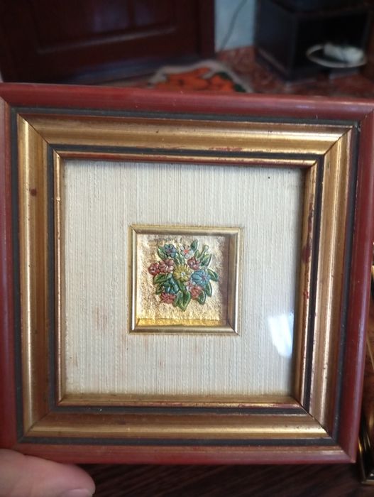 Tablouri cu foita de aur și argint