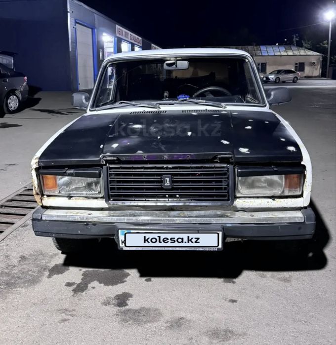 Вас 2107 запчастей машины нет