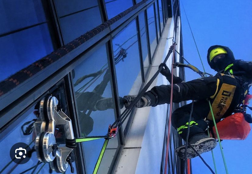 Альпенисты Альпинисты