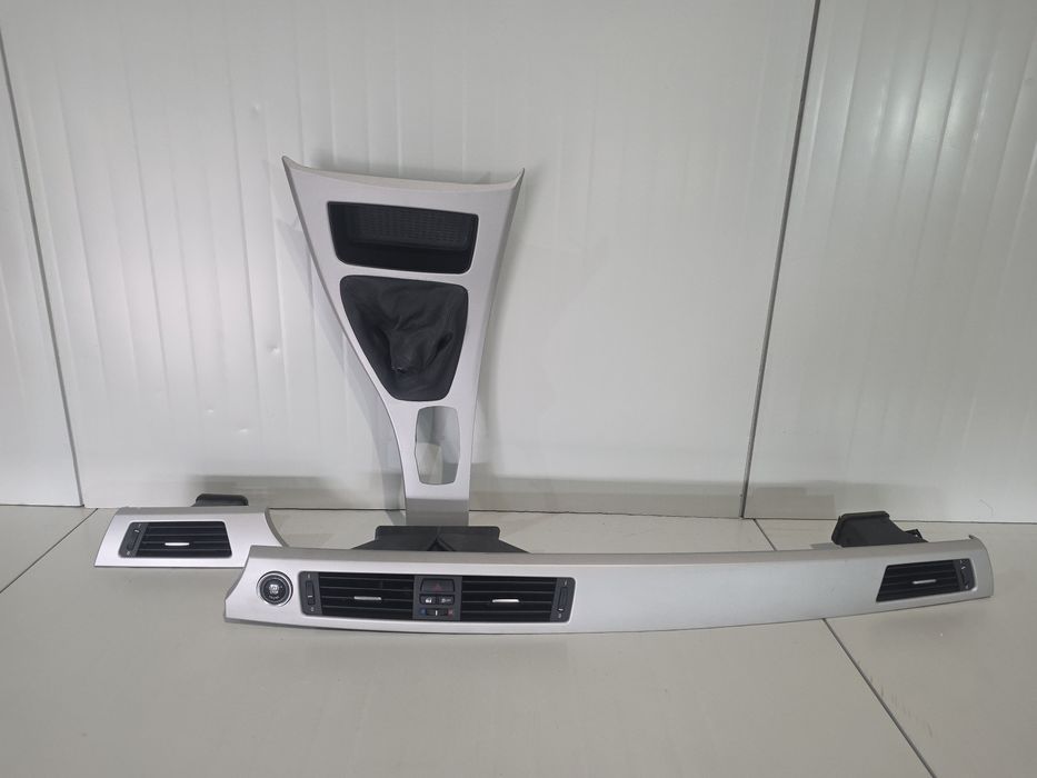 Ornamente bord BMW E90 E91 E92 E93 aluminiu argintiu consola grile