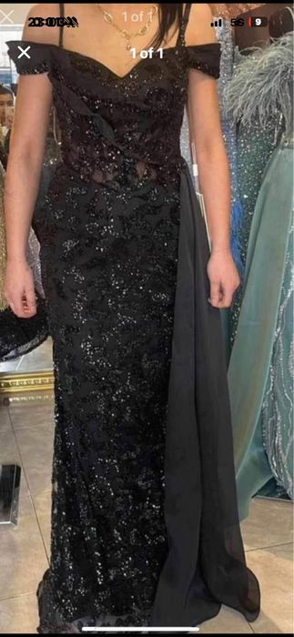 Официална рокля