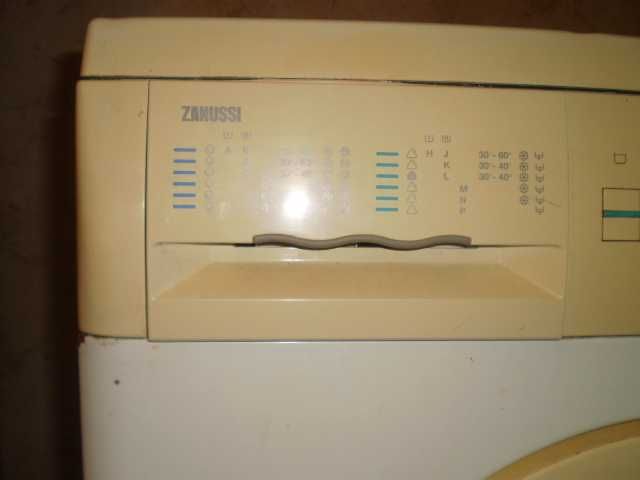Пералня-"Zanussi"  за части