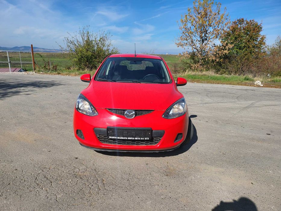 Мазда 2 1,3 бензин верига топ състояние ММ