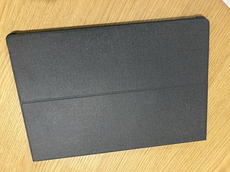 Tableta Android FASTWD T181 cu defect