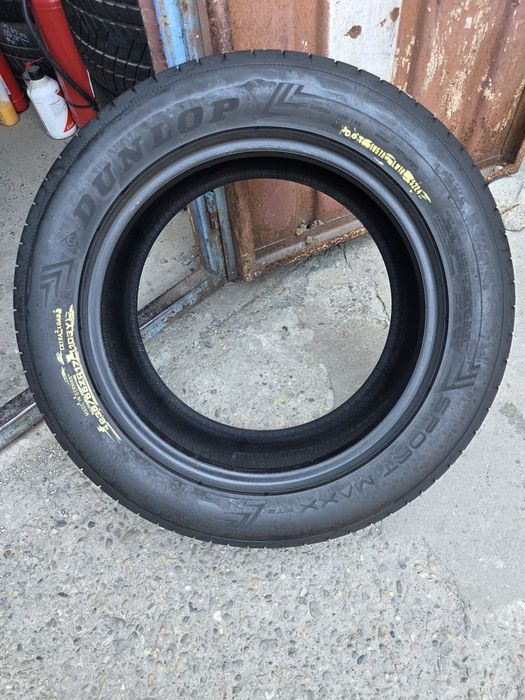 Anvelope Vară 235.55.17 Dunlop An 2024