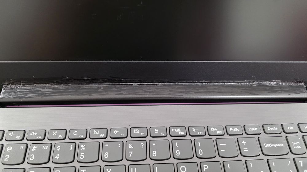 Ноутбук LENOVO 80YE