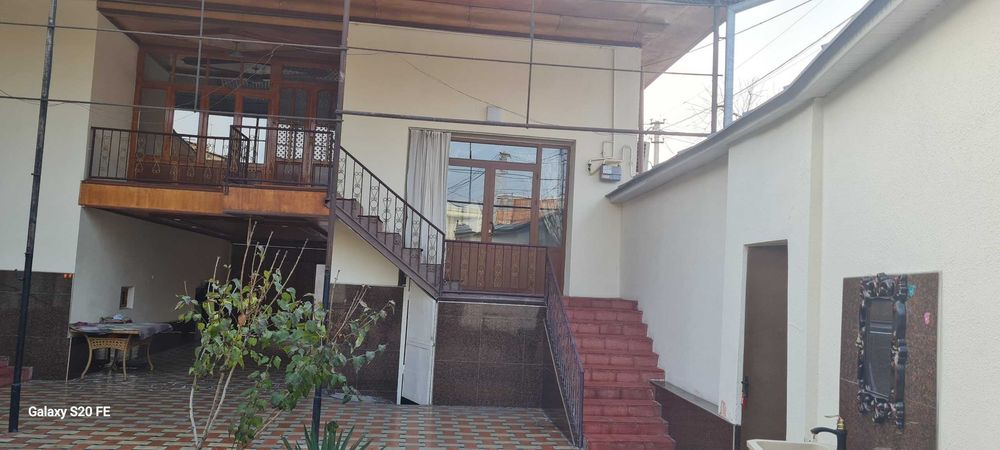 1 горбольница, 3.5сот. 6 комн. Шайхантахур.район, угловой