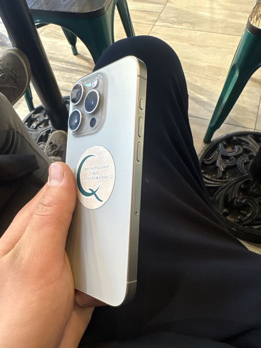 iPhone 15 pro с гарантией