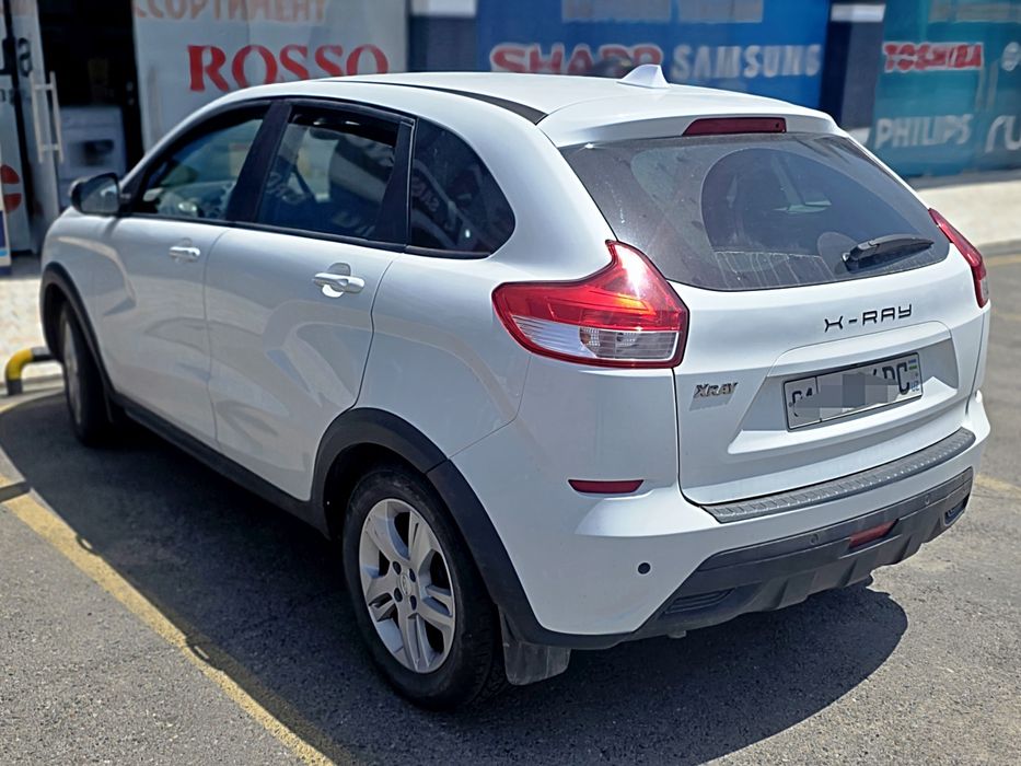 LADA XRAY 1.8MT Prestige TOP-7  2016г-2017г пробегом 75000км