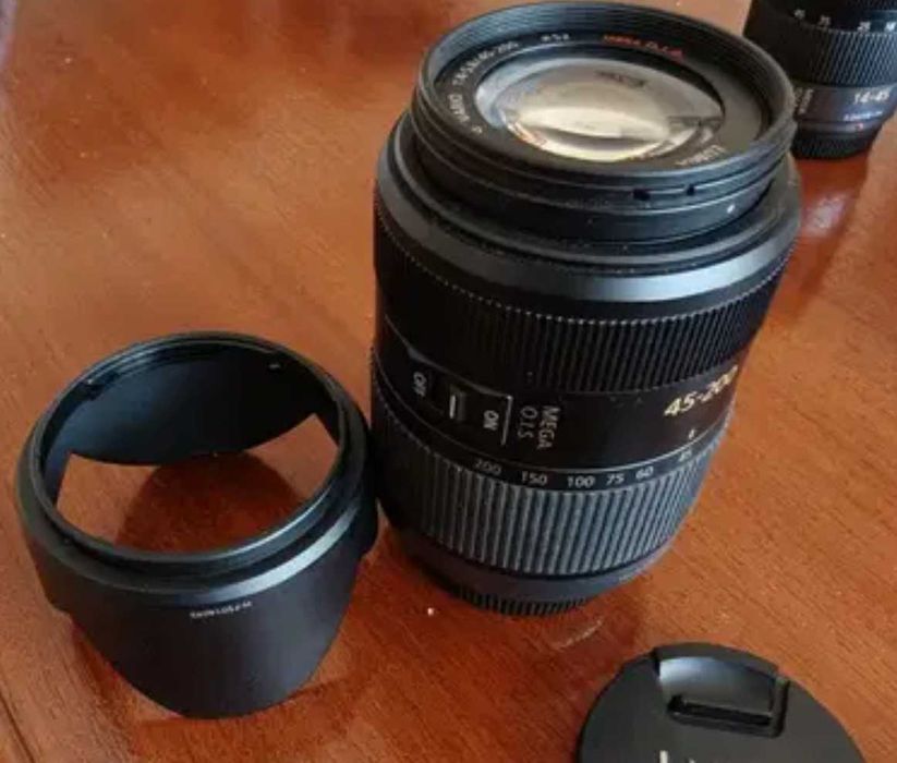 Panasonic Lumix 45-200 1:4-5.6