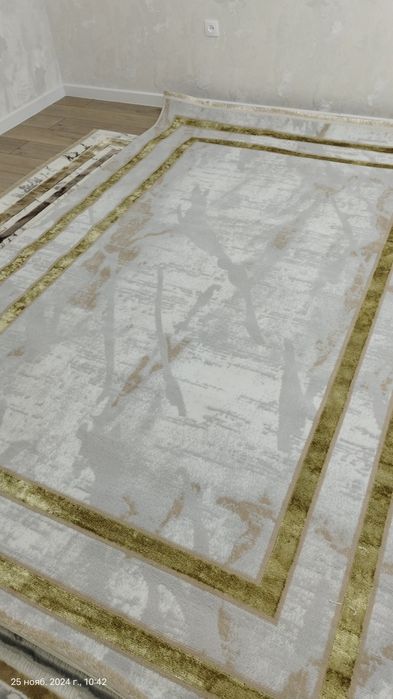 Продам ковры новые.