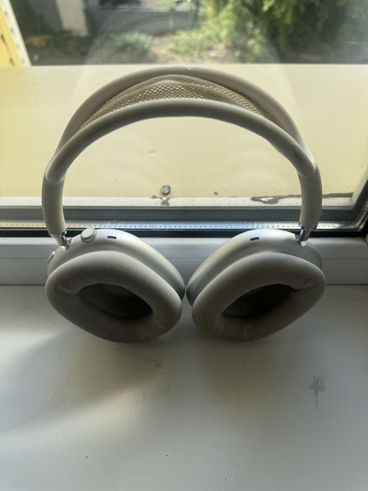 Airpods max