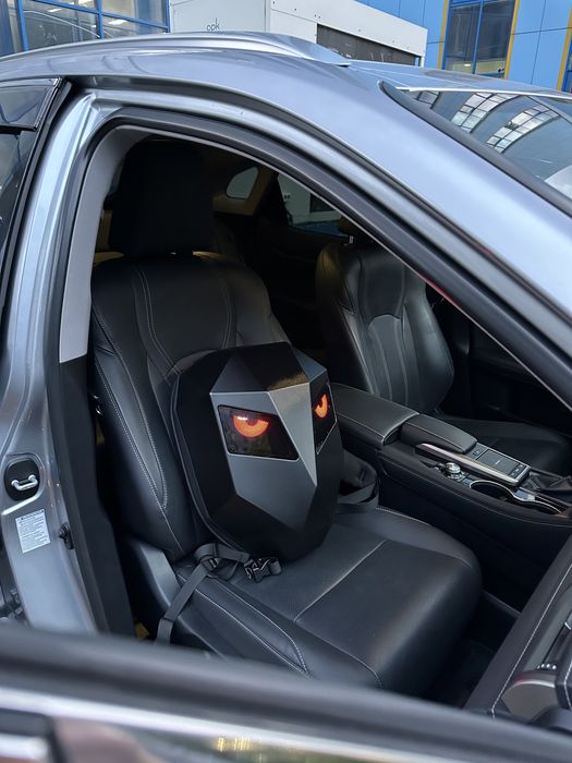 Рюкзак с Led глазами