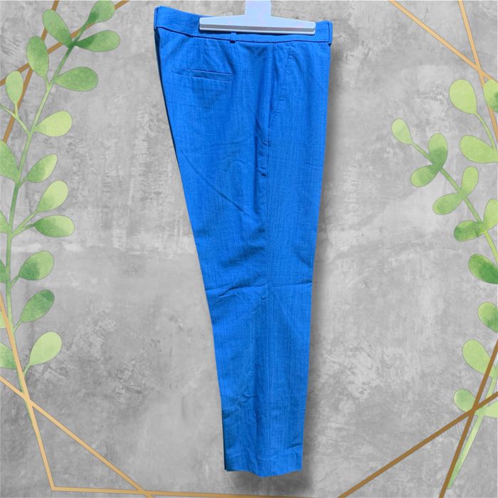 Женский костюм из тонкой шерсти брендовый