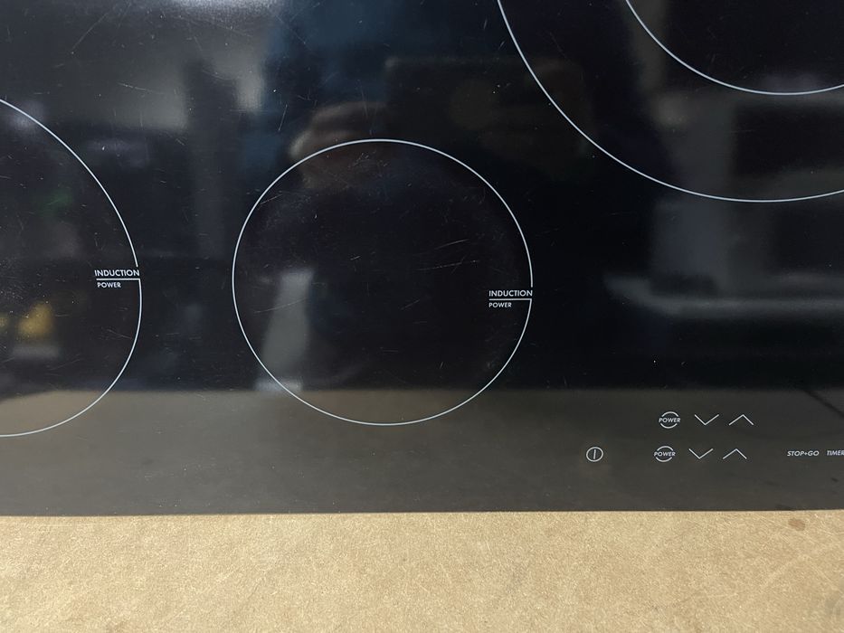 Индукционен готварски плот AEG - 88101K