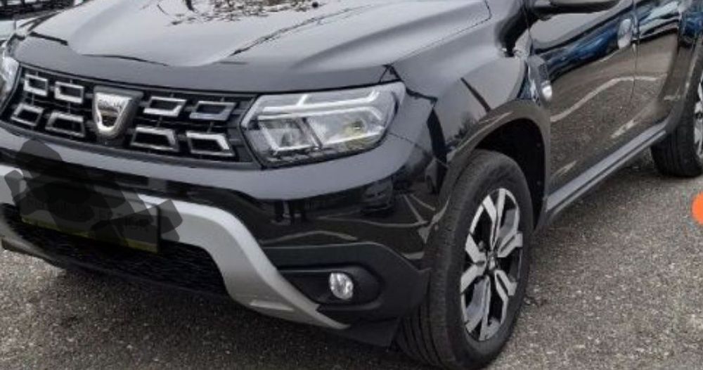 Piese Logan 2, 3, Duster bară spate,grile față.